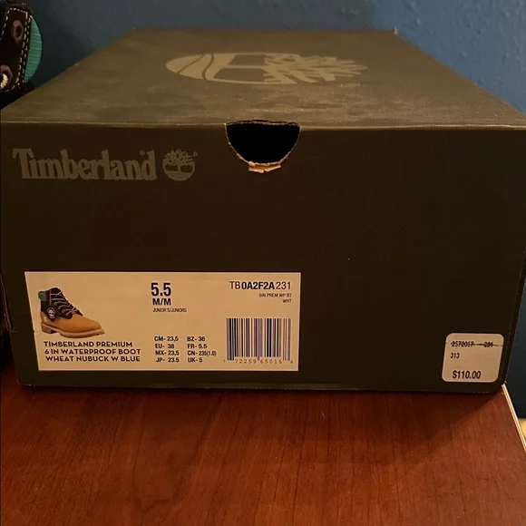 Timberland Waterproof Boots - Picture 6 of 6